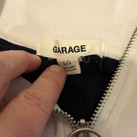 💙 Garage Colorblock Half-Zip Sweatshirt (G/L) - Picture 2 of 8